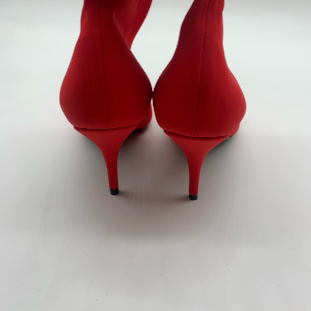 Balenciaga Pointed Toe Sock Boot - Picture 5 of 7